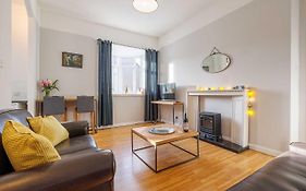 Linlithgow Apartment
